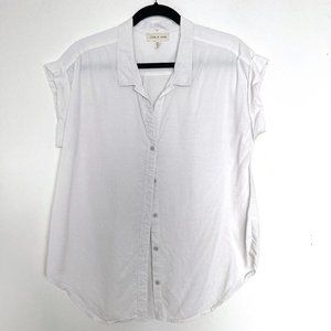 Anthropologie Cloth & Stone Off-White Breezy Casual Short Sleeve Button Down